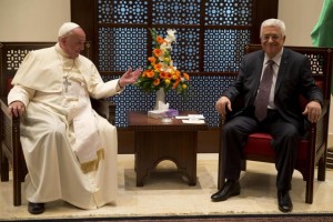 Pope Francis acknowledges 'State of Palestine', prays in Bethlehem and meets with Palestinian President Mahmoud Abbas