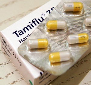Tamiflu Tabletten, fotografiert am Mittwoch, 15. Maerz 2006 in Frankfurt am Main. (AP Photo/Michael Probst) ---Tamiflu pills in Frankfurt, central Germany, Wednesday, March 15, 2006. (AP Photo/Michael Probst)