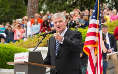 Franklin Graham urges America: Vote for Christians this election