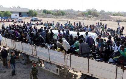 Thousands of trapped migrants discovered in Libya
